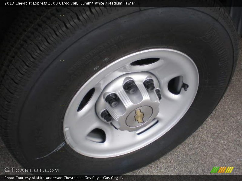 Summit White / Medium Pewter 2013 Chevrolet Express 2500 Cargo Van