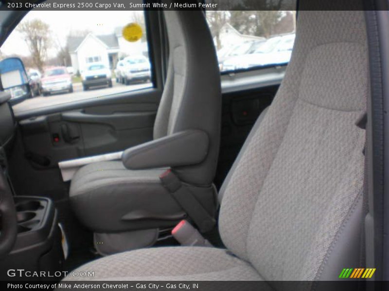 Summit White / Medium Pewter 2013 Chevrolet Express 2500 Cargo Van