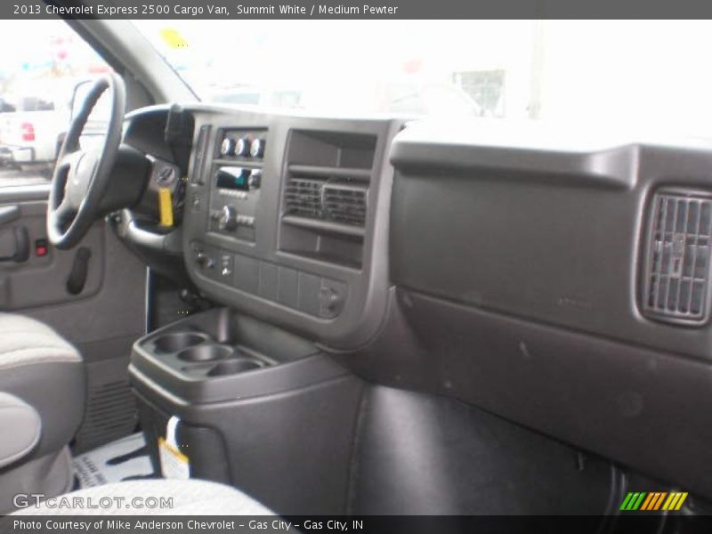 Summit White / Medium Pewter 2013 Chevrolet Express 2500 Cargo Van