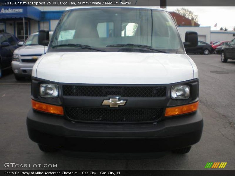 Summit White / Medium Pewter 2013 Chevrolet Express 2500 Cargo Van
