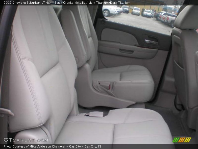 Black Granite Metallic / Light Titanium/Dark Titanium 2012 Chevrolet Suburban LT 4x4