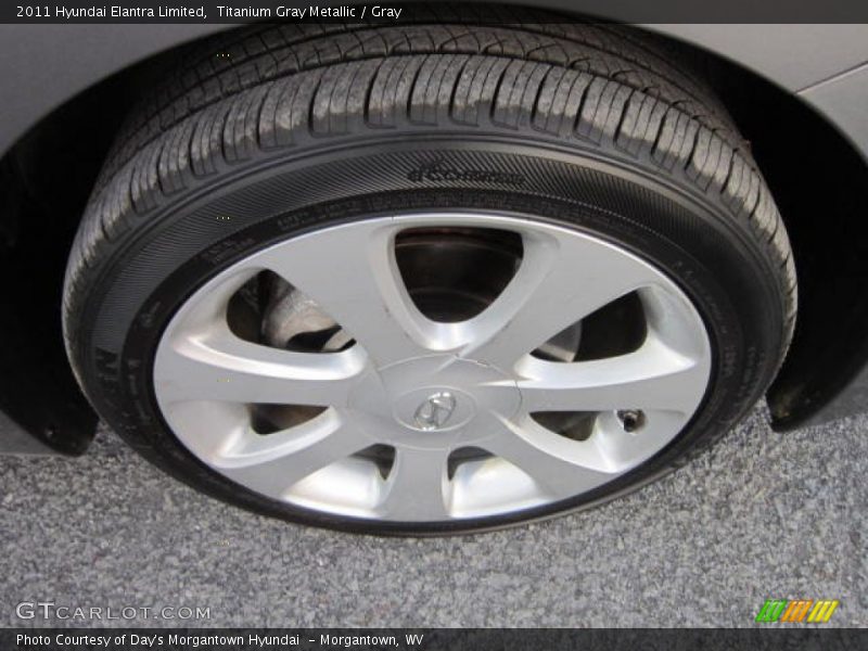 Titanium Gray Metallic / Gray 2011 Hyundai Elantra Limited