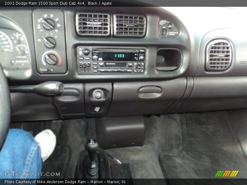 Black / Agate 2001 Dodge Ram 1500 Sport Club Cab 4x4