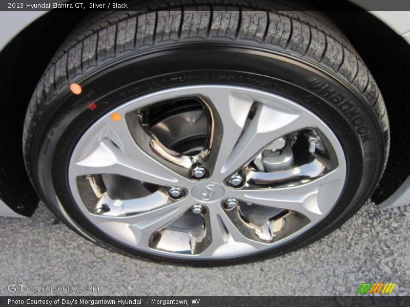 Silver / Black 2013 Hyundai Elantra GT