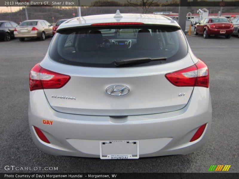 Silver / Black 2013 Hyundai Elantra GT