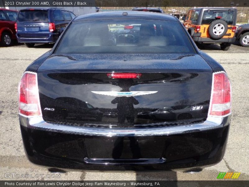 Gloss Black / Black 2013 Chrysler 300 AWD