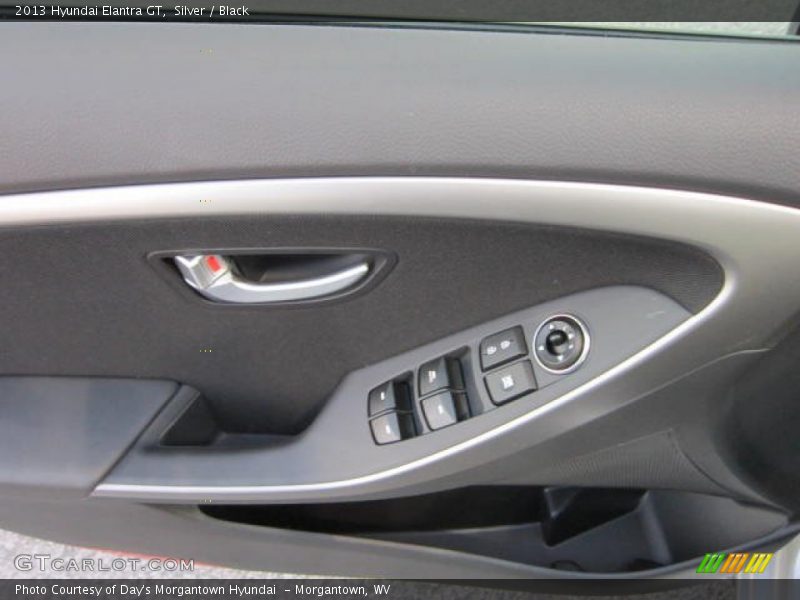 Silver / Black 2013 Hyundai Elantra GT