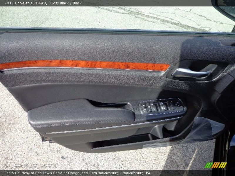Gloss Black / Black 2013 Chrysler 300 AWD