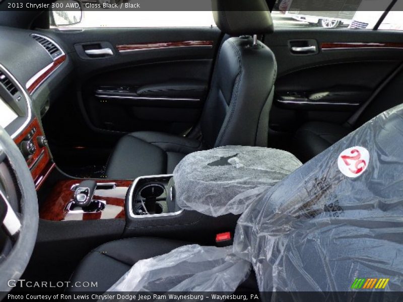 Gloss Black / Black 2013 Chrysler 300 AWD