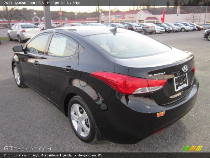 Midnight Black / Beige 2013 Hyundai Elantra GLS