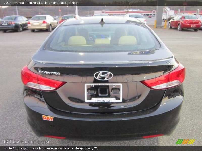 Midnight Black / Beige 2013 Hyundai Elantra GLS