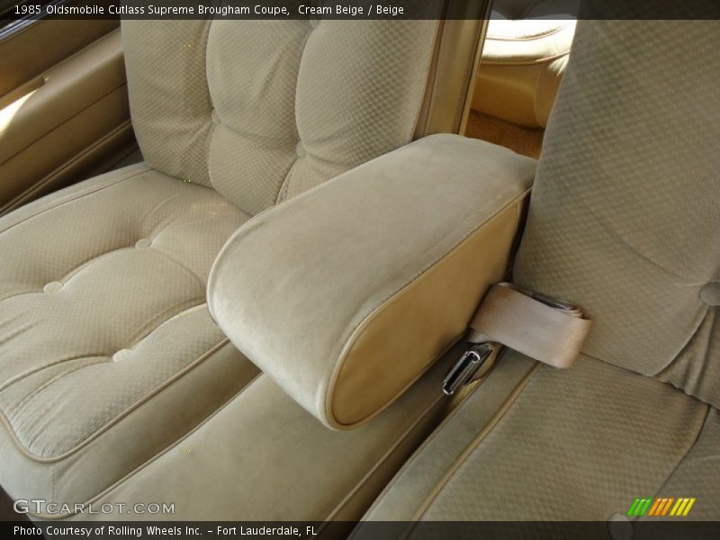 Cream Beige / Beige 1985 Oldsmobile Cutlass Supreme Brougham Coupe