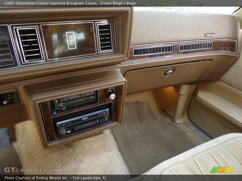 Dashboard of 1985 Cutlass Supreme Brougham Coupe