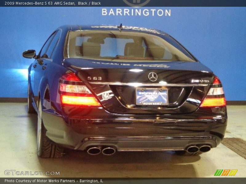 Black / Black 2009 Mercedes-Benz S 63 AMG Sedan