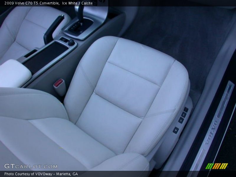 Ice White / Calcite 2009 Volvo C70 T5 Convertible