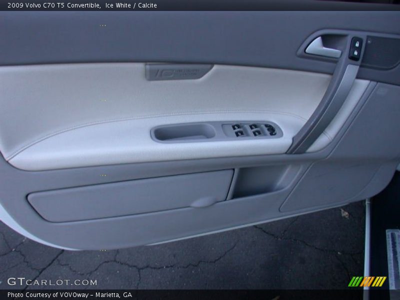 Ice White / Calcite 2009 Volvo C70 T5 Convertible
