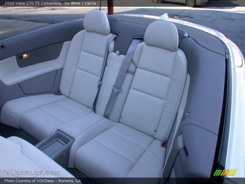 Ice White / Calcite 2009 Volvo C70 T5 Convertible