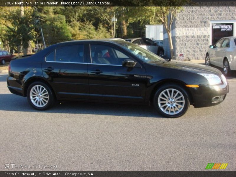Black Ebony / Dark Charcoal 2007 Mercury Milan I4 Premier