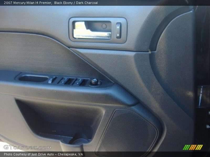 Black Ebony / Dark Charcoal 2007 Mercury Milan I4 Premier