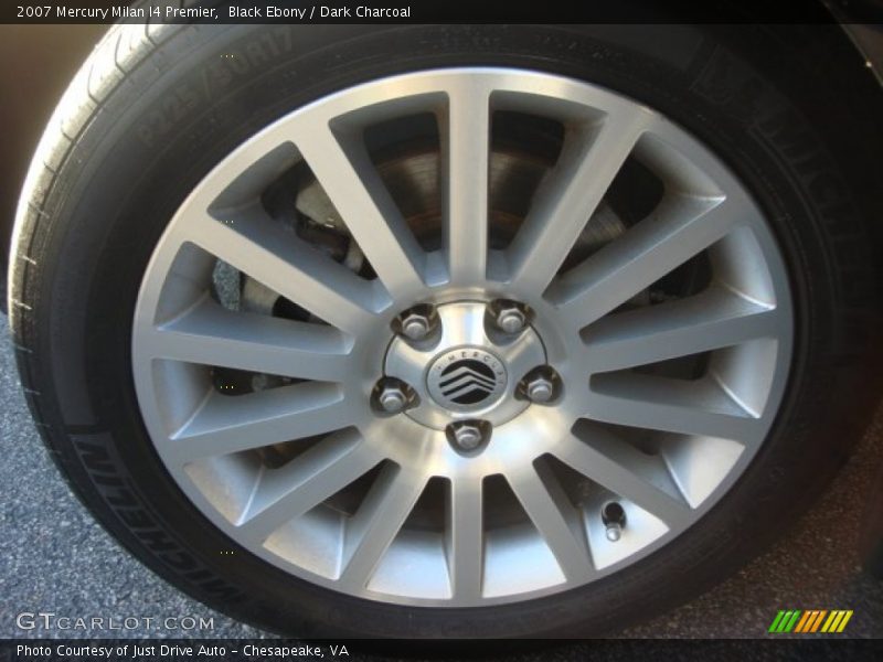 Black Ebony / Dark Charcoal 2007 Mercury Milan I4 Premier