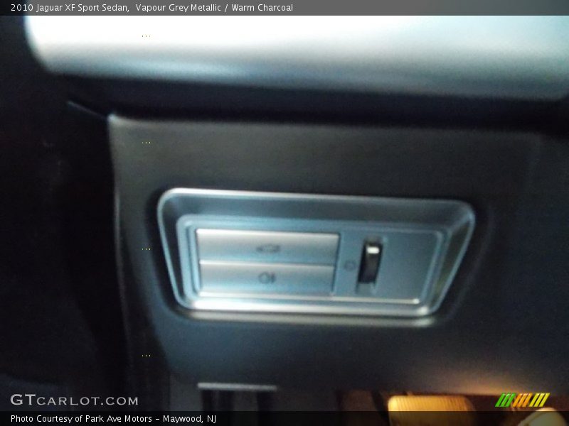 Vapour Grey Metallic / Warm Charcoal 2010 Jaguar XF Sport Sedan