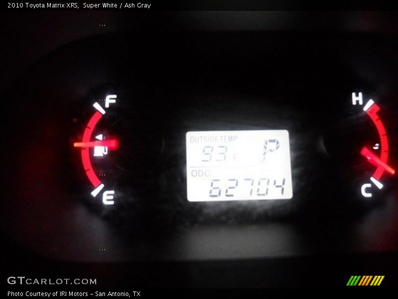 Super White / Ash Gray 2010 Toyota Matrix XRS