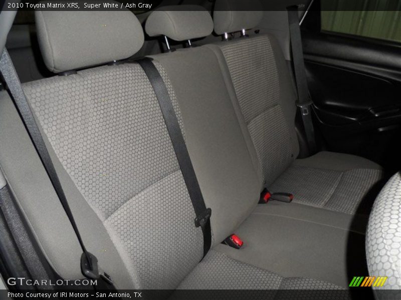 Super White / Ash Gray 2010 Toyota Matrix XRS