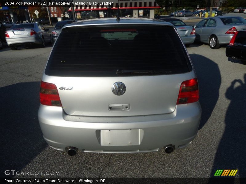 Reflex Silver Metallic / Black Leather 2004 Volkswagen R32