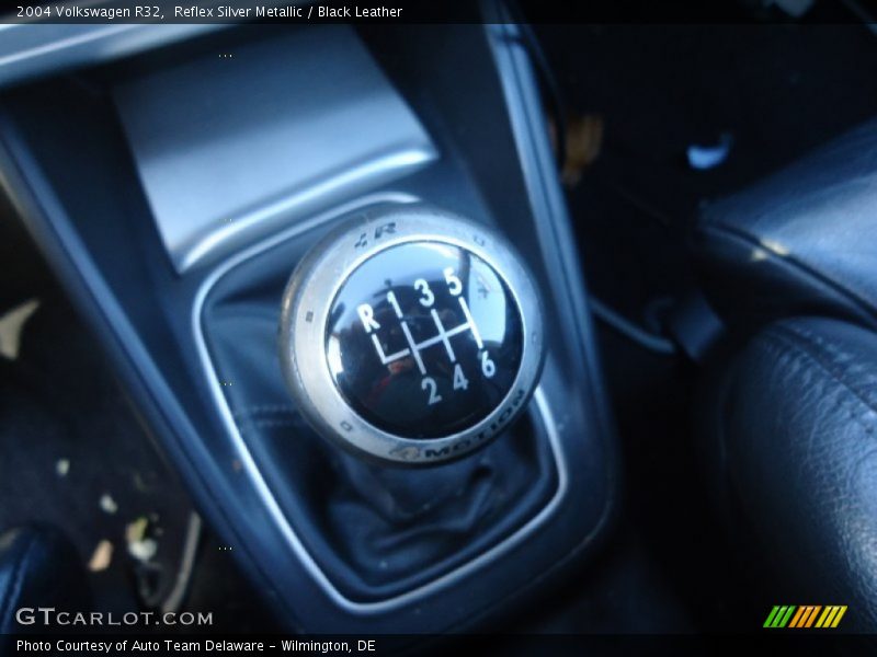  2004 R32  6 Speed Manual Shifter