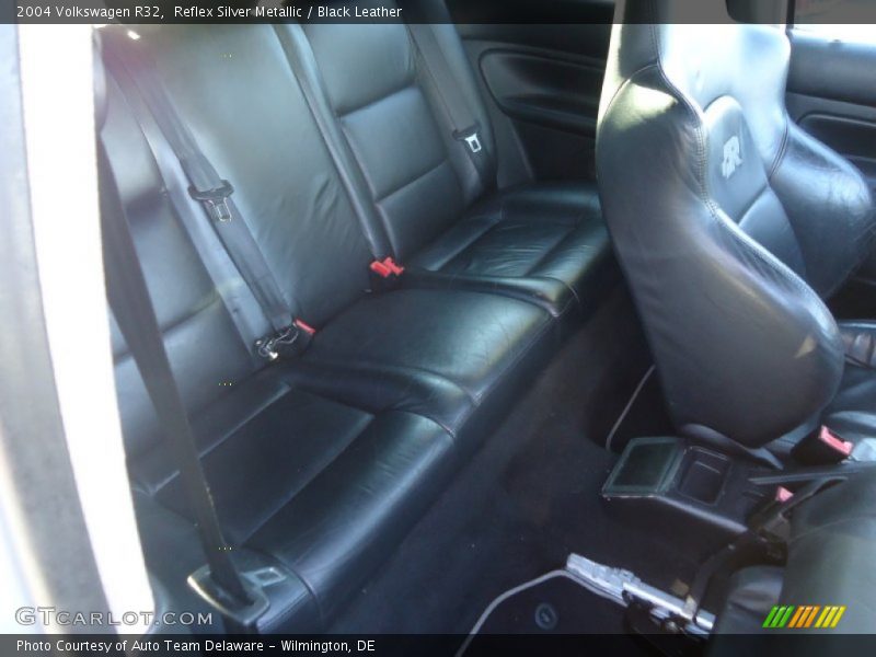 Reflex Silver Metallic / Black Leather 2004 Volkswagen R32