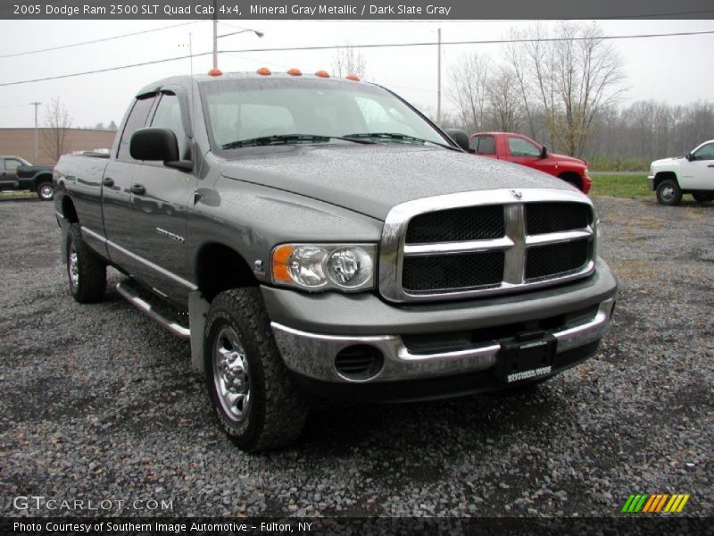 Front 3/4 View of 2005 Ram 2500 SLT Quad Cab 4x4