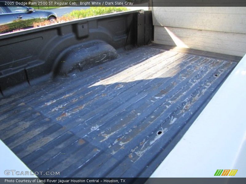 Bright White / Dark Slate Gray 2005 Dodge Ram 2500 ST Regular Cab