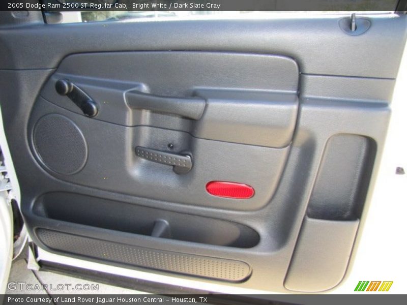 Bright White / Dark Slate Gray 2005 Dodge Ram 2500 ST Regular Cab