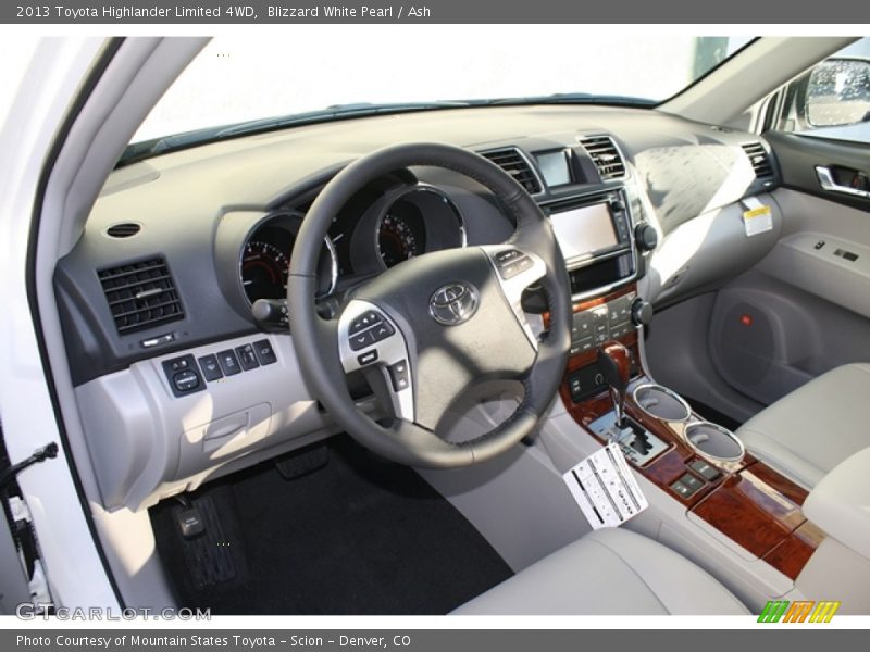 Blizzard White Pearl / Ash 2013 Toyota Highlander Limited 4WD