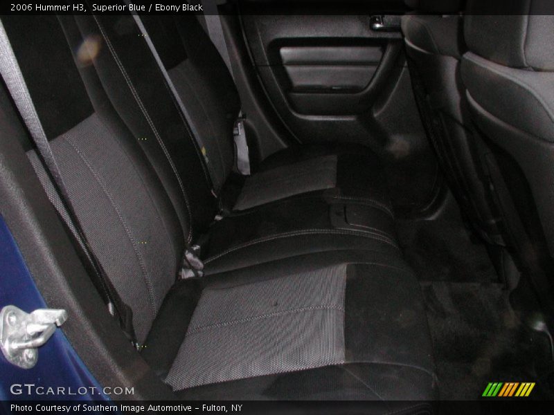 Superior Blue / Ebony Black 2006 Hummer H3