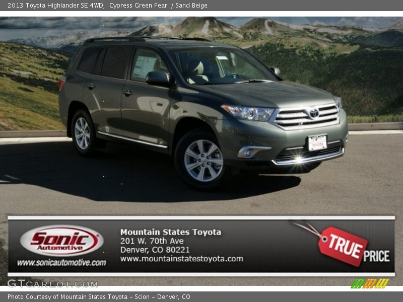 Cypress Green Pearl / Sand Beige 2013 Toyota Highlander SE 4WD