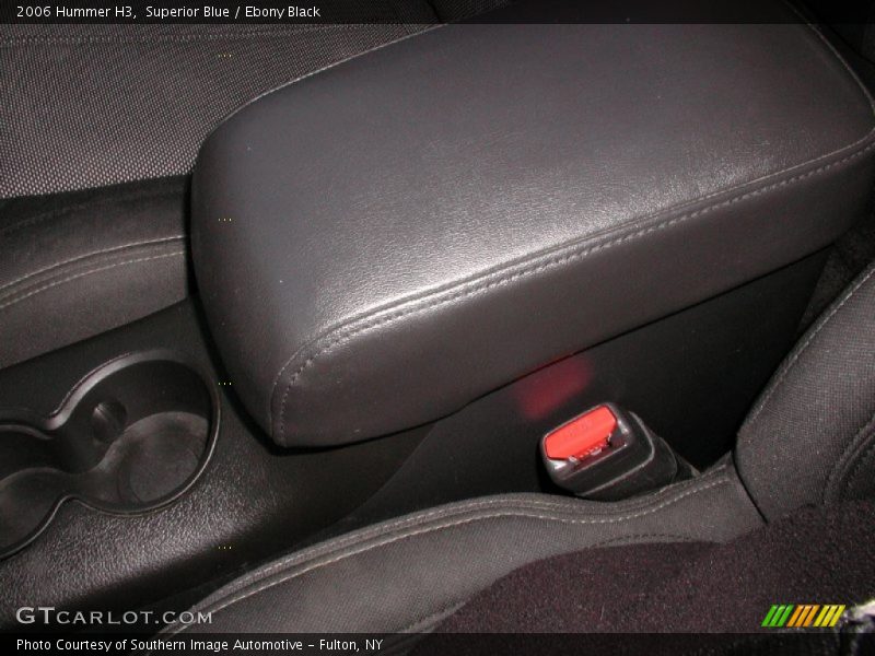 Superior Blue / Ebony Black 2006 Hummer H3