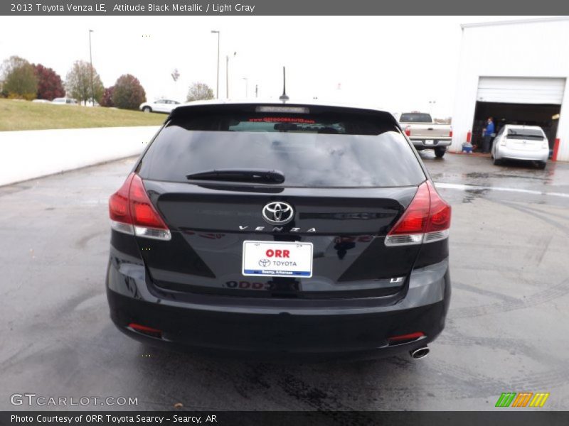 Attitude Black Metallic / Light Gray 2013 Toyota Venza LE