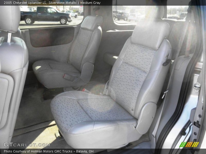 Silverstone Metallic / Medium Gray 2005 Chevrolet Uplander LS