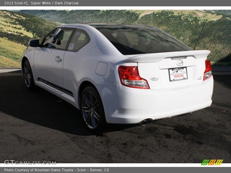 Super White / Dark Charcoal 2013 Scion tC