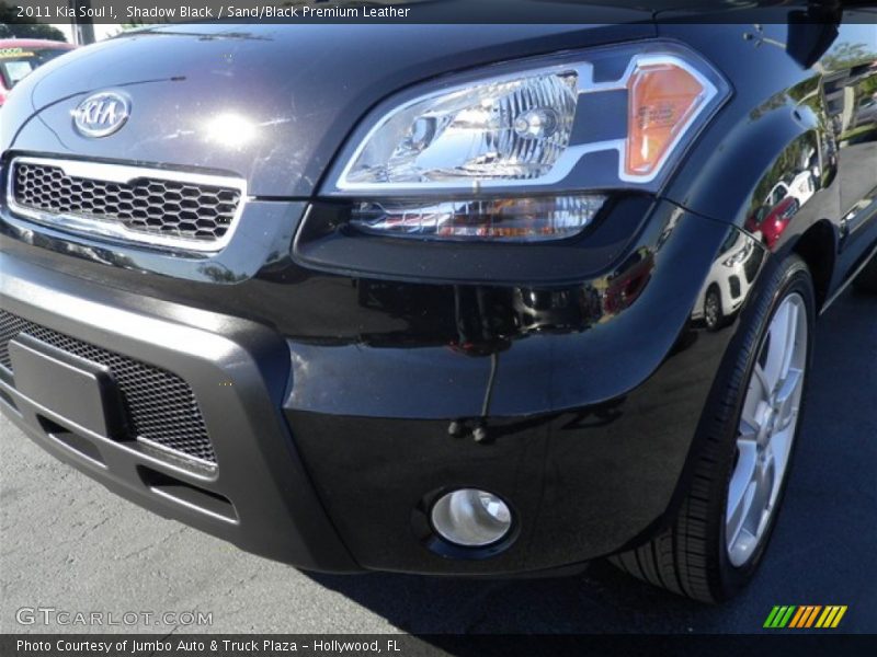 Shadow Black / Sand/Black Premium Leather 2011 Kia Soul !