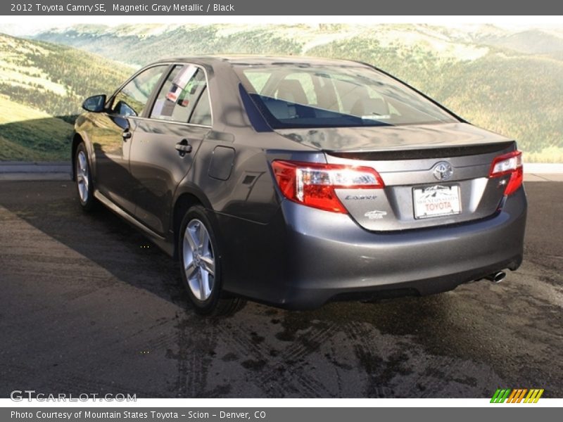 Magnetic Gray Metallic / Black 2012 Toyota Camry SE
