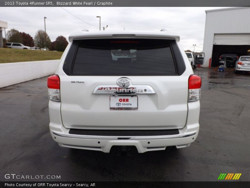 Blizzard White Pearl / Graphite 2013 Toyota 4Runner SR5