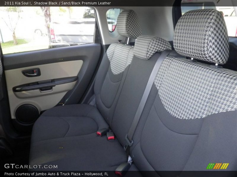 Shadow Black / Sand/Black Premium Leather 2011 Kia Soul !