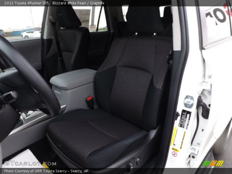 Blizzard White Pearl / Graphite 2013 Toyota 4Runner SR5