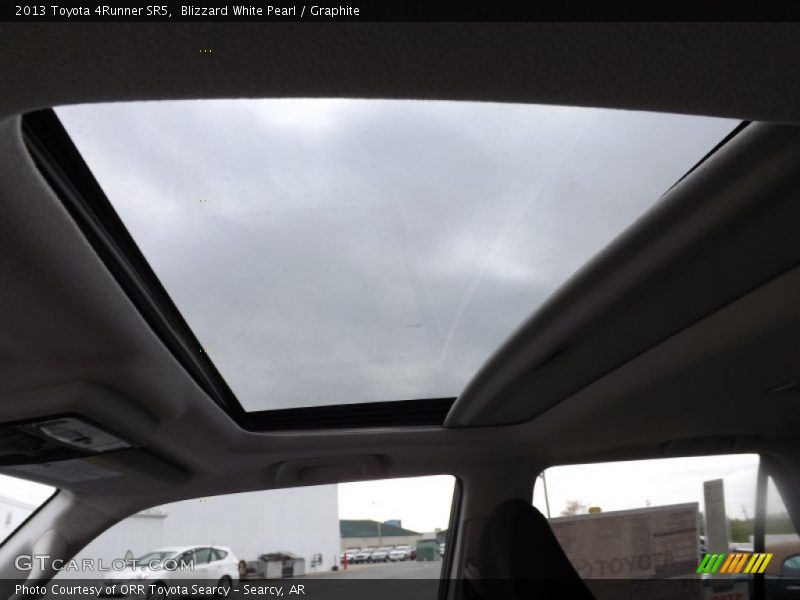 Blizzard White Pearl / Graphite 2013 Toyota 4Runner SR5