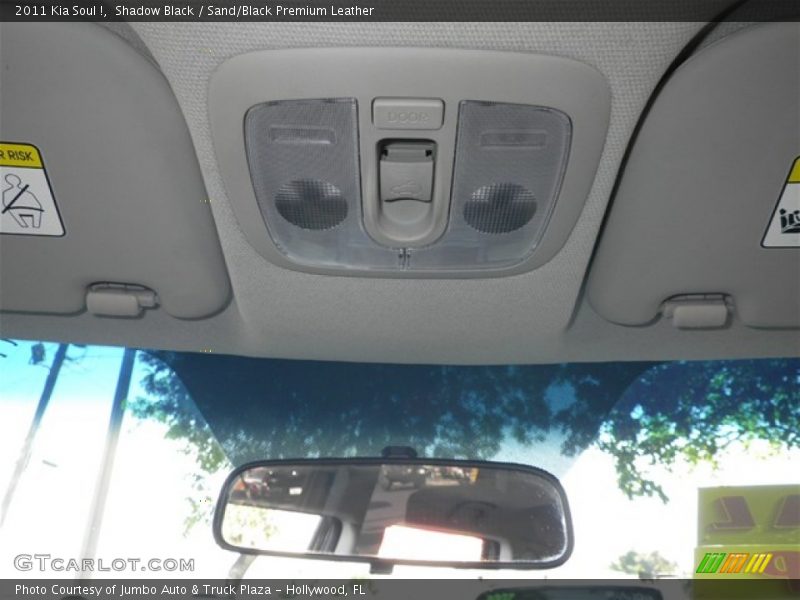 Shadow Black / Sand/Black Premium Leather 2011 Kia Soul !