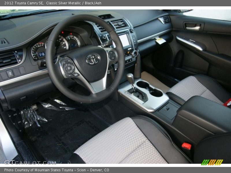 Classic Silver Metallic / Black/Ash 2012 Toyota Camry SE