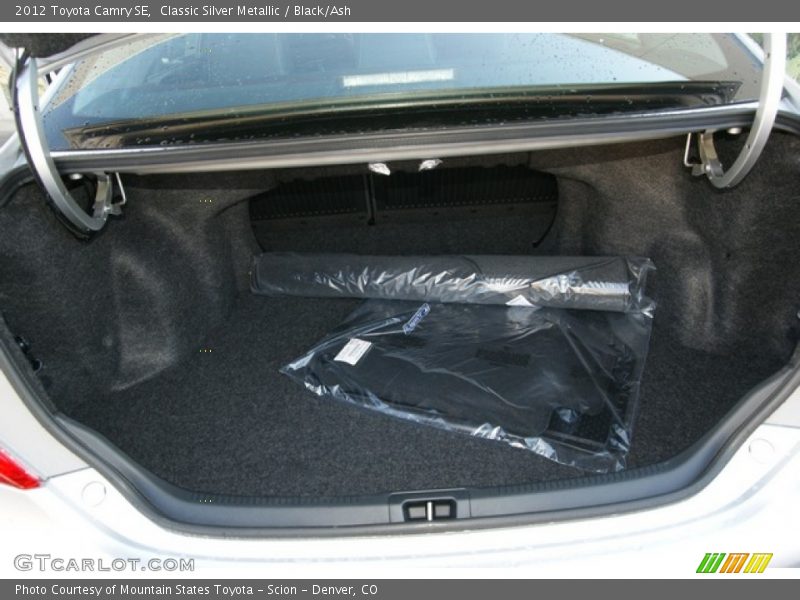 Classic Silver Metallic / Black/Ash 2012 Toyota Camry SE