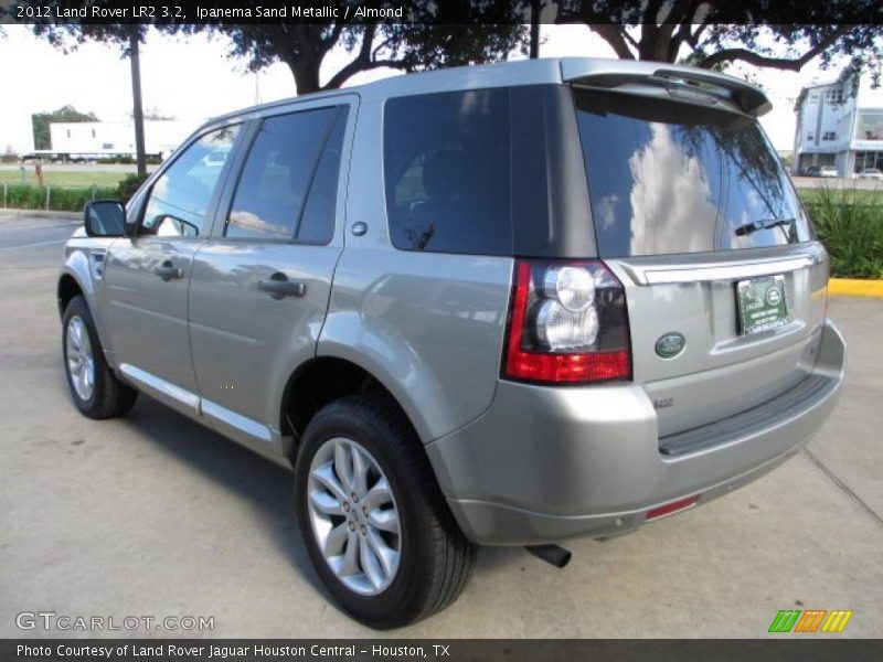 Ipanema Sand Metallic / Almond 2012 Land Rover LR2 3.2